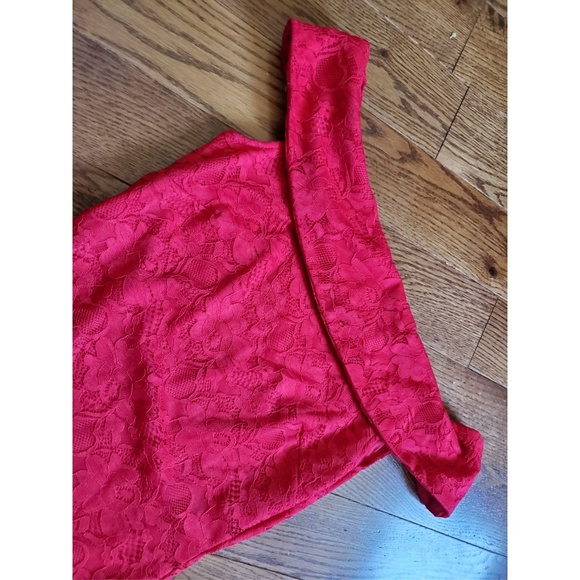 Red Formal Lace Dress - Picture 2 of 8